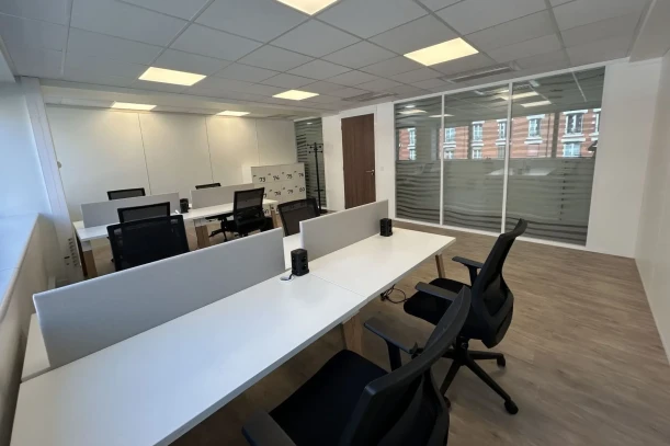 Bureau privé - 75017 - 12 postes - 5000€