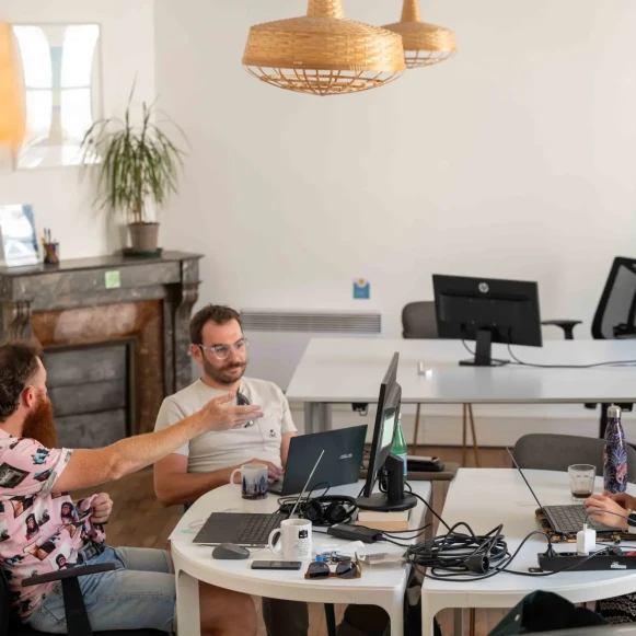 Open Space  10 postes Coworking Rue de Strasbourg Nantes 44000 - photo 11