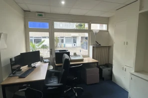 Bureau privé - 75018 - 7 postes - 1499€