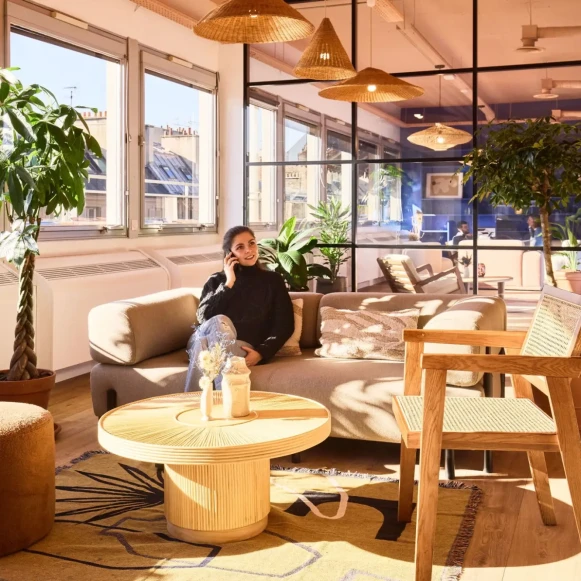 Bureau privé 38 m² 11 postes Coworking Place de la Bourse Paris 75002 - photo 1