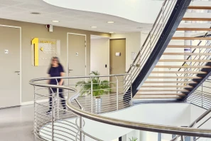 Bureau privé - 95360 - 2 postes - 420€