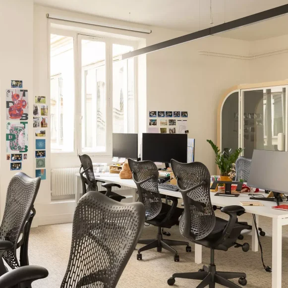 Open Space  6 postes Location bureau Rue du Sentier Paris 75002 - photo 1