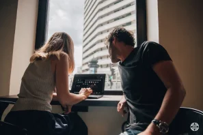 Open Space - 75015 - 6 postes - 350€