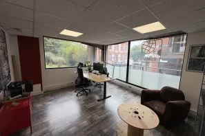 Espace indépendant - 31000 - 30 postes - 4800€