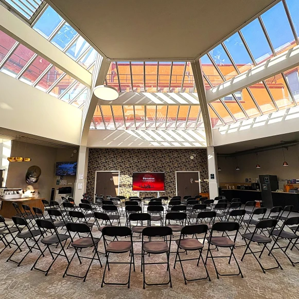 Bureau privé 10 m² 2 postes Coworking Avenue Thiers Nice 06000 - photo 11