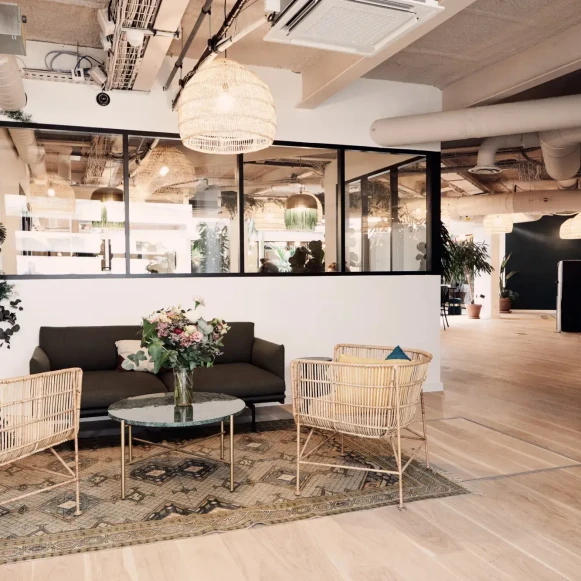 Bureau privé 80 m² 18 postes Location bureau Rue Duhesme Paris 75018 - photo 9