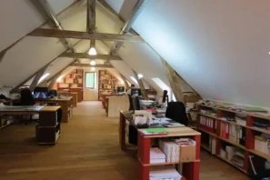 Open Space - 02460 - 3 postes - 250€