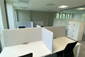 Open Space - 59650 - 8 postes - 205€
