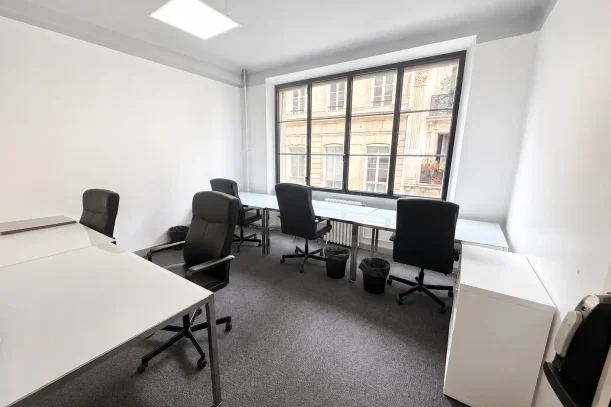 Bureau privé - 75002 - 6 postes - 2500€