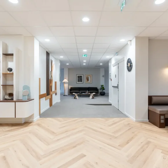 Espace indépendant 480 m² 72 postes Location bureau Rue de Monceau Paris 75008 - photo 4