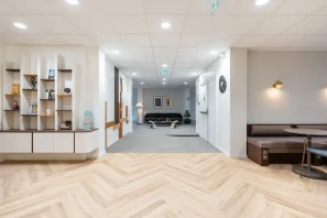 Espace indépendant - 75008 - 72 postes - 54000€