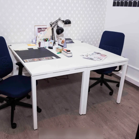 Bureau privé 6 m² 2 postes Location bureau Rue du Chapeau Rouge Dijon 21000 - photo 1