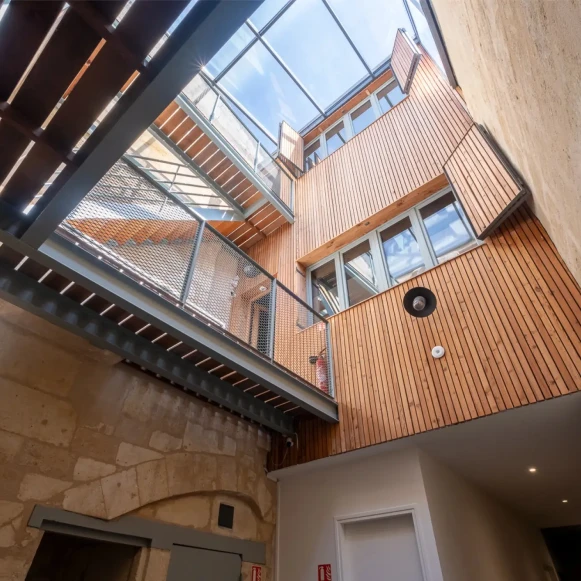 Bureau privé 40 m² 12 postes Location bureau Rue Leyteire Bordeaux 33000 - photo 12