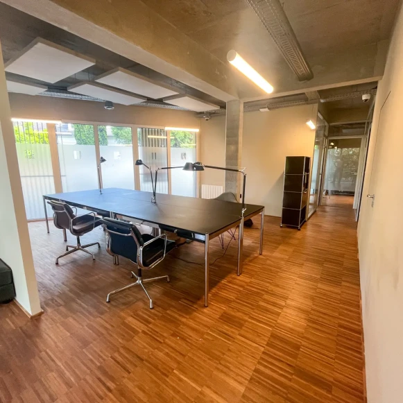 Espace indépendant 108 m² 8 postes Coworking Avenue de Flandre Wasquehal 59290 - photo 1