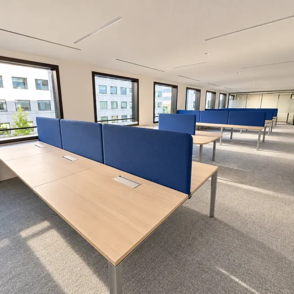 Espace indépendant 1 100 m² 120 postes Location bureau Avenue de l'Arche Courbevoie 92400 - photo 4