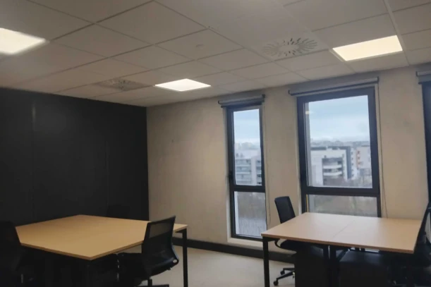 Bureau privé - 34080 - 5 postes - 1889€