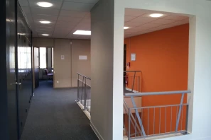 Bureau privé - 31670 - 4 postes - 1300€