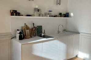 Open Space - 33000 - 7 postes - 300€