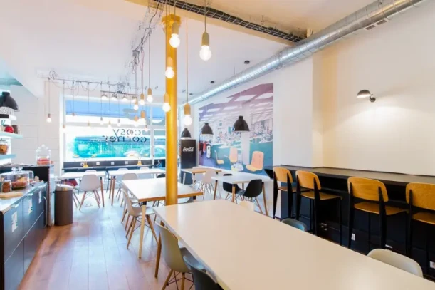 Bureau privé - 75004 - 20 postes - 7500€