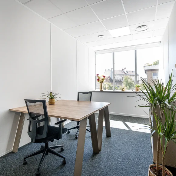 Bureau privé 11 m² 2 postes Location bureau Boulevard Albert Einstein Nantes 44300 - photo 1