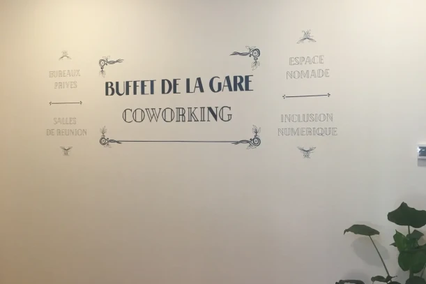 Bureau privé - 71150 - 1 poste - 500€