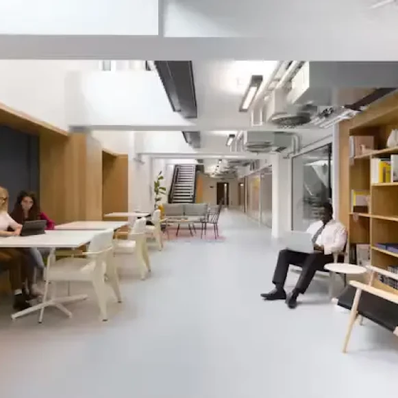 Bureau privé 88 m² 16 postes Coworking Avenue Hoche Paris 75008 - photo 3