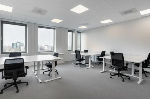 Bureau privé - 75019 - 10 postes - 5057€