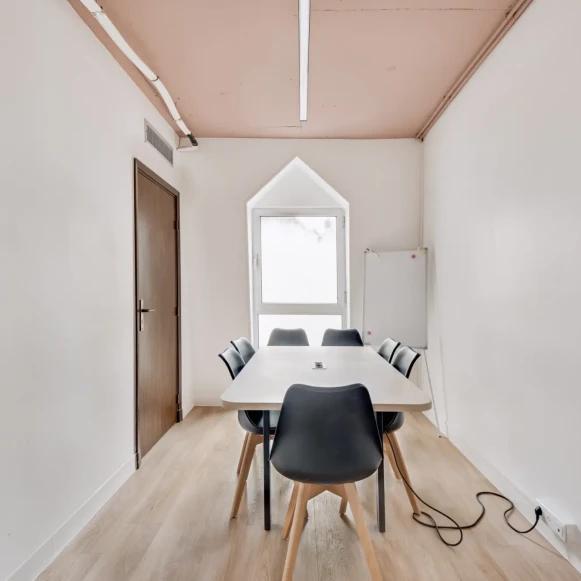 Espace indépendant 105 m² 21 postes Location bureau Rue du Sentier Paris 75002 - photo 6