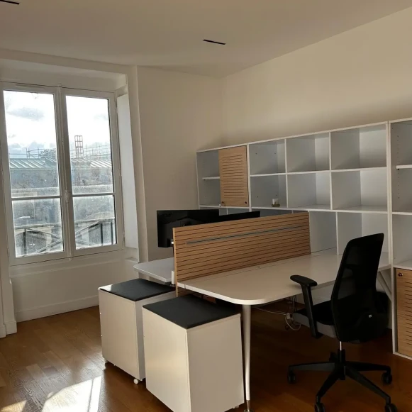 Bureau privé 71 m² 8 postes Location bureau Boulevard Haussmann Paris 75008 - photo 1