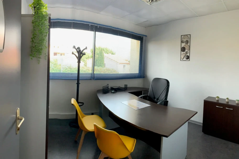 Bureau privé - 66330 - 1 poste - 450€