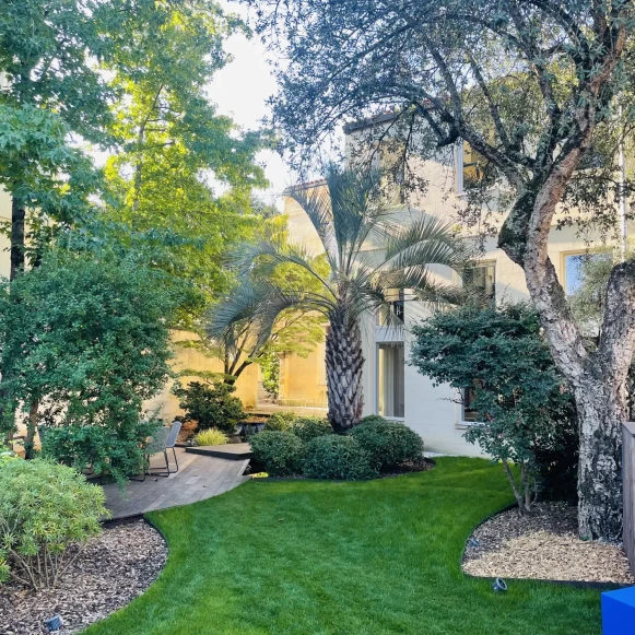 Bureau privé 10 m² 2 postes Location bureau Rue Turenne Bordeaux 33000 - photo 4