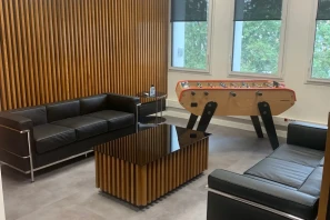 Bureau privé - 94220 - 2 postes - 1100€