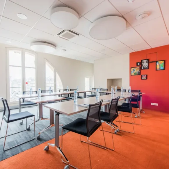 Bureau privé 14 m² 2 postes Coworking Cour du Havre Paris 75008 - photo 10