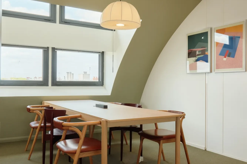 Espace indépendant - 75018 - 120 postes - 51600€