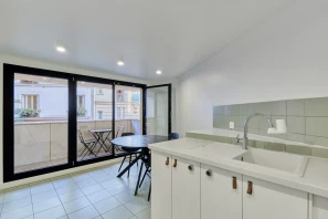 Espace indépendant - 75004 - 14 postes - 5650€