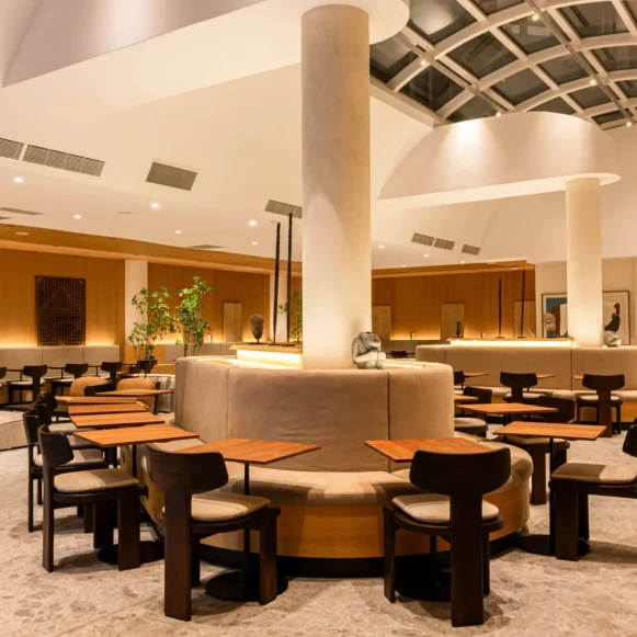 Bureau privé 42 m² 14 postes Location bureau Rue de Montholon Paris 75009 - photo 1