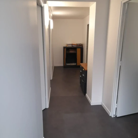 Bureau privé 18 m² 3 postes Coworking Avenue du Colonel Fabien Vitry-sur-Seine 94400 - photo 6