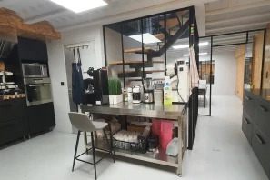 Espace indépendant - 31000 - 6 postes - 100€