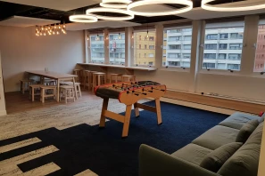 Open Space - 75013 - 8 postes - 320€