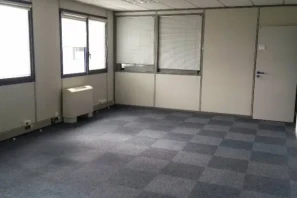 Bureau privé - 31100 - 4 postes - 686€