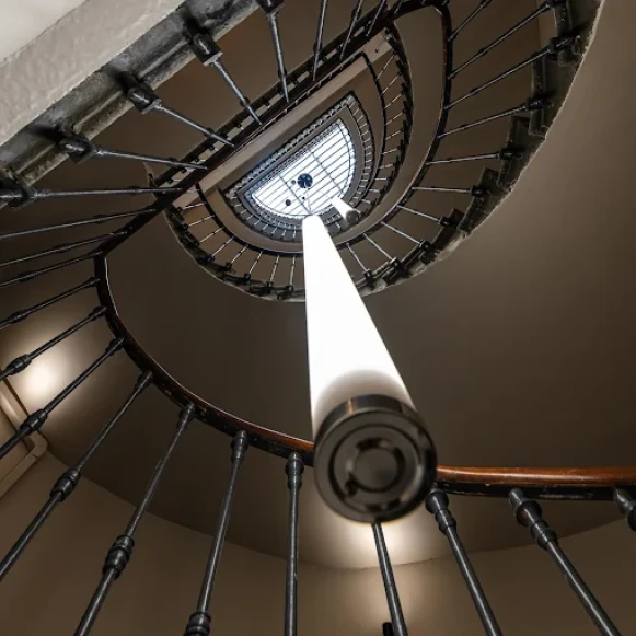 Bureau privé 4 m² 1 poste Location bureau Avenue des États Unis Clermont-Ferrand 63000 - photo 2