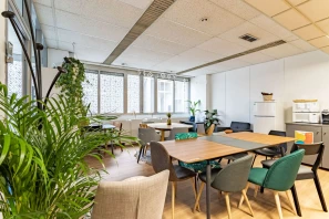 Bureau privé - 69003 - 3 postes - 965€