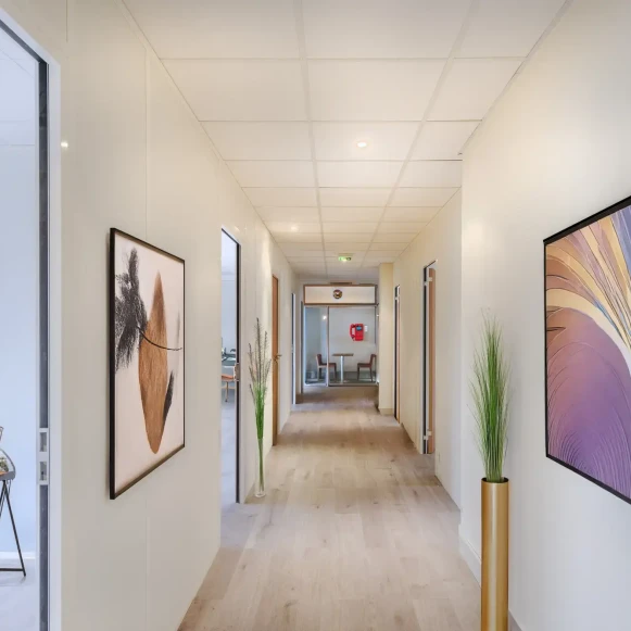 Bureau privé 400 m² 80 postes Location bureau Route de Gisy Bièvres 91570 - photo 2