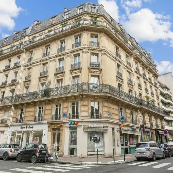 Bureau privé 11 m² 2 postes Location bureau Rue Yvon Villarceau Paris 75016 - photo 1