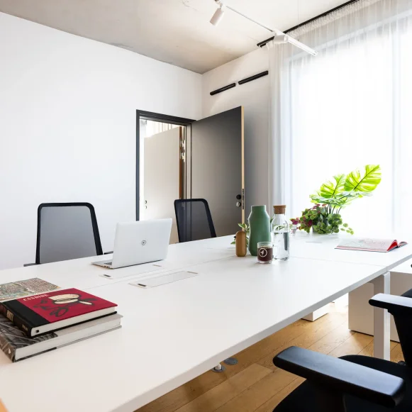 Bureau privé 17 m² 5 postes Location bureau Boulevard Voltaire Paris 75011 - photo 7