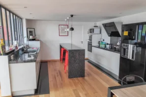 Bureau privé - 44000 - 7 postes - 2380€