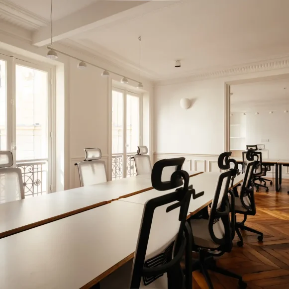 Espace indépendant 95 m² 12 postes Location bureau Rue de la Bienfaisance Paris 75008 - photo 8