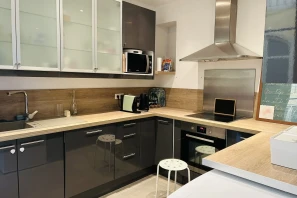 Bureau privé - 06000 - 4 postes - 850€