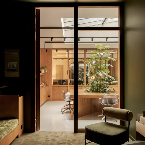 Espace indépendant 250 m² 30 postes Location bureau Rue Championnet Paris 75018 - photo 10