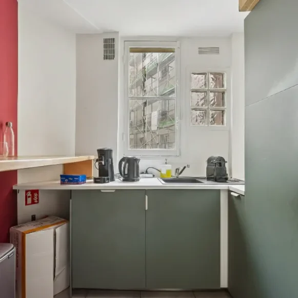 Bureau privé 11 m² 2 postes Location bureau Rue Yvon Villarceau Paris 75016 - photo 2